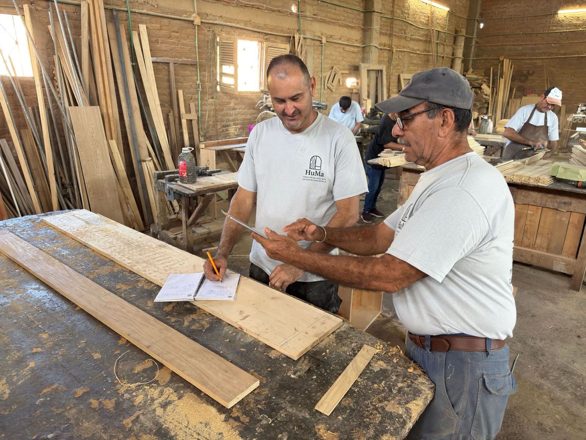 Taller de HuMa Carpintería - más de 20 años de experiencia artesanal