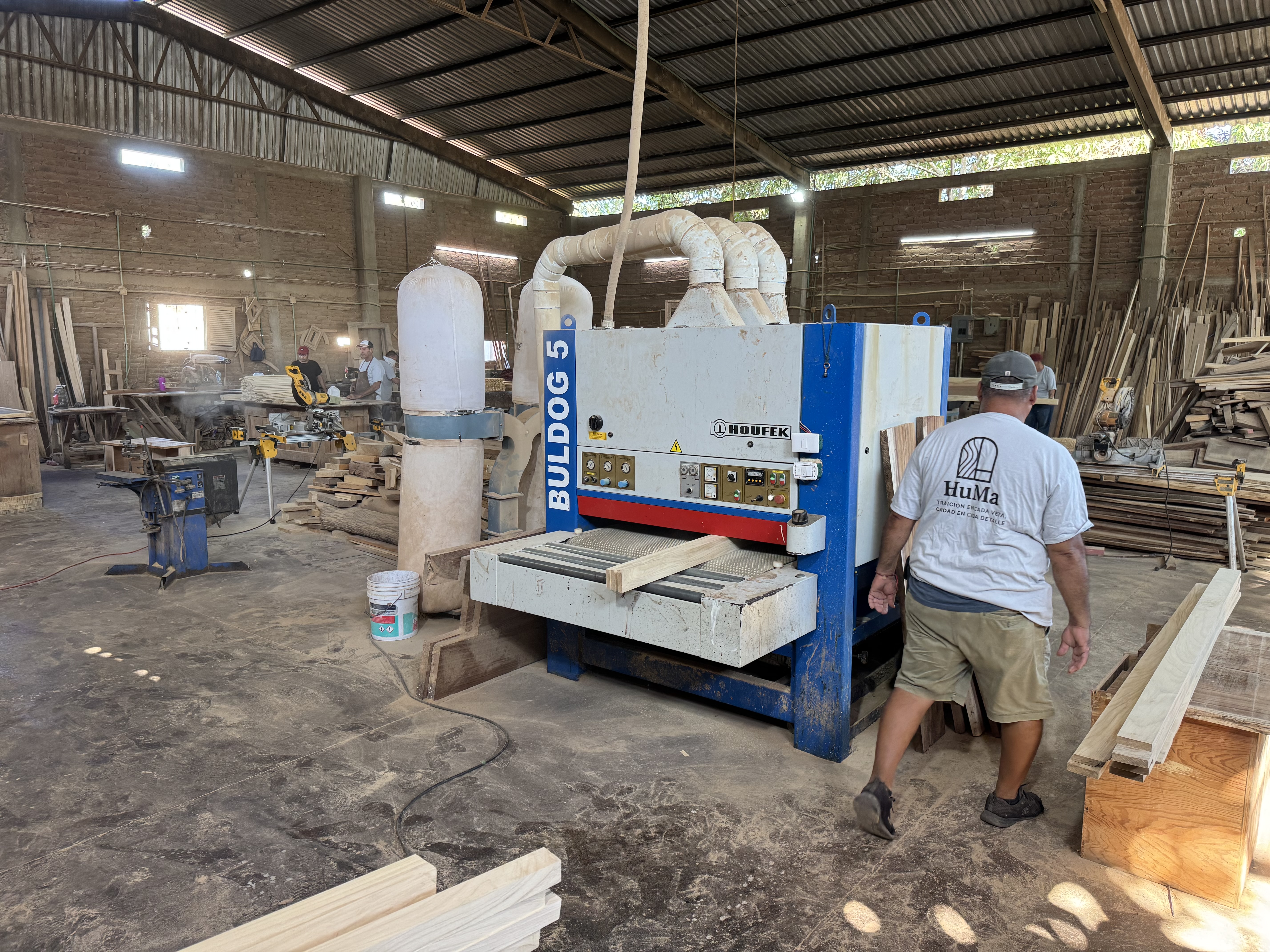 Contacto - HuMa Carpintería