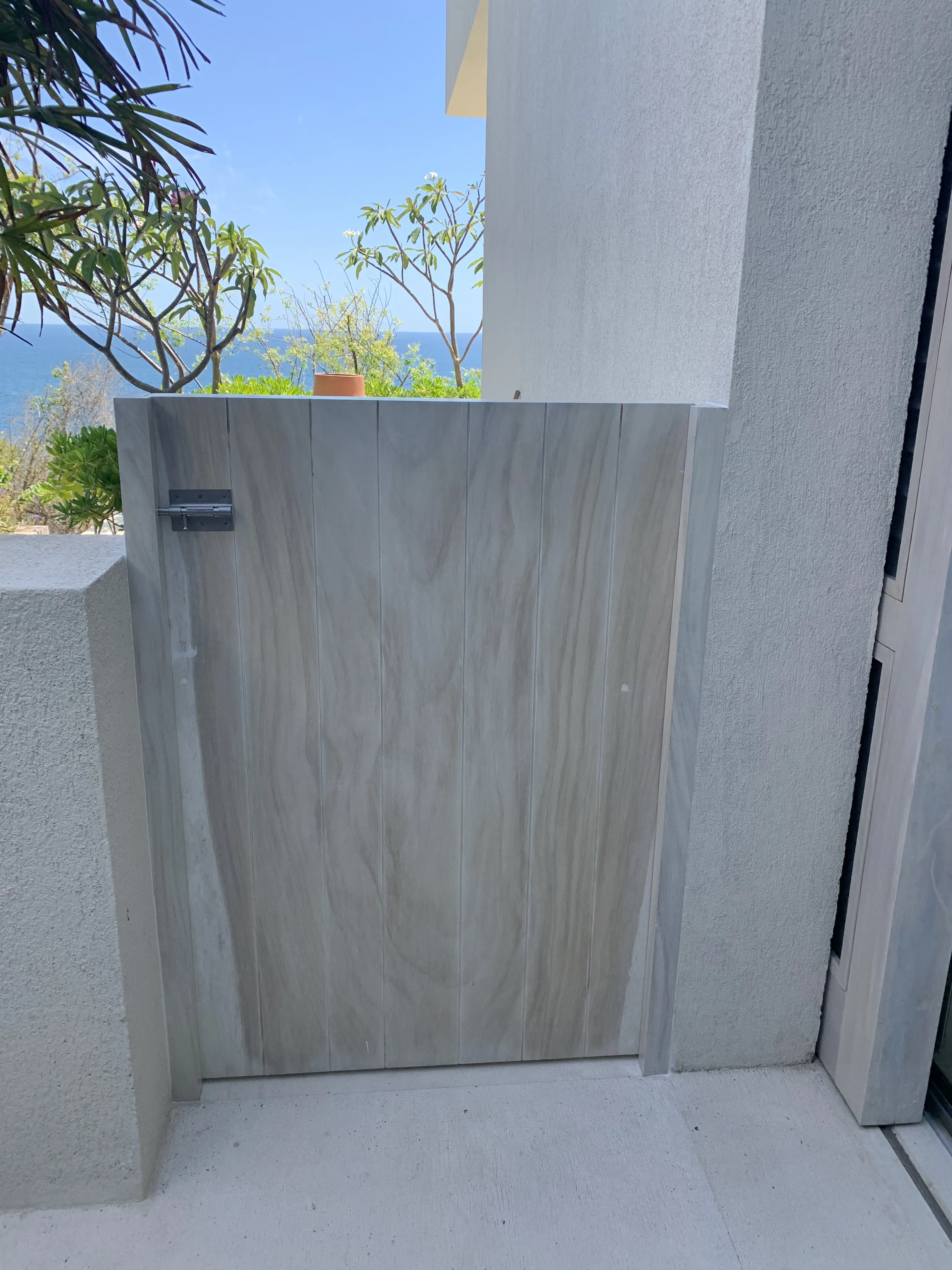 Puerta de madera a medida